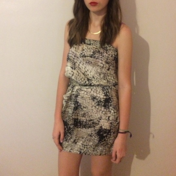 Crackle Black and Goldish Dress