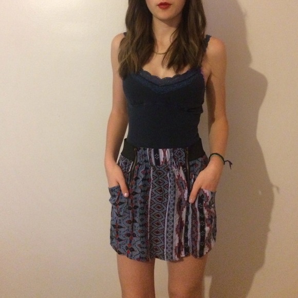 Aztec Skirt! - Picture 1 of 3