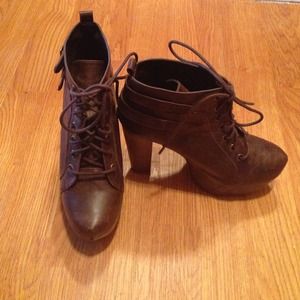 BAKERS booties. Sz6!!!!!🎉