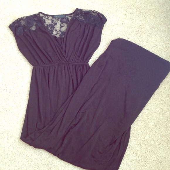 SOLD Lace back Maxi Dress