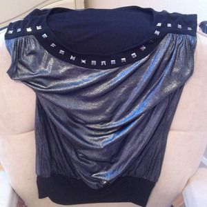 Arden B silver & black top