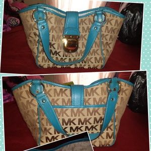 ✨Price Reduce✨Authentic Michael Kors Handbag