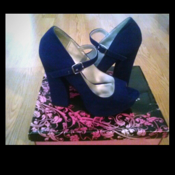 Qupid Royal Blue strap velvet high heels