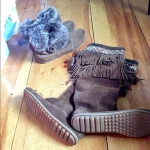 GOOD AS NEW MINNETONKA Tall boot only