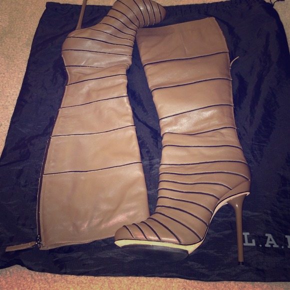 L.a.m.b Barrett knee boots