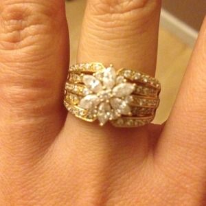 Gold plated costume ring with cz