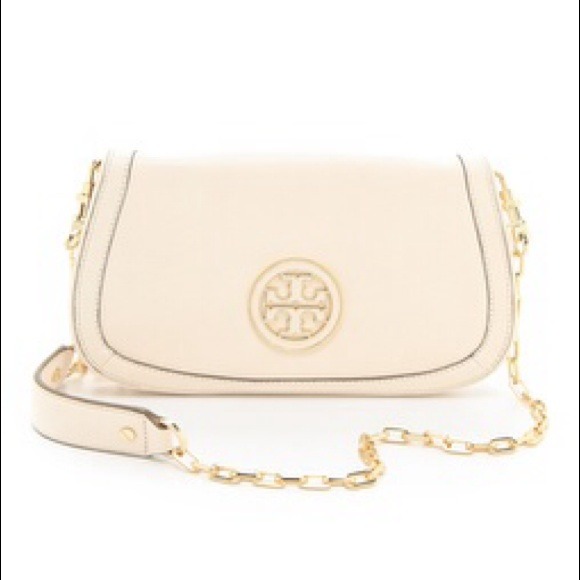 🚫Traded🚫 Tory Burch NWOT Amanda Logo Clutch - Picture 2 of 4