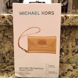 Michael Kors iPhone wallet clutch