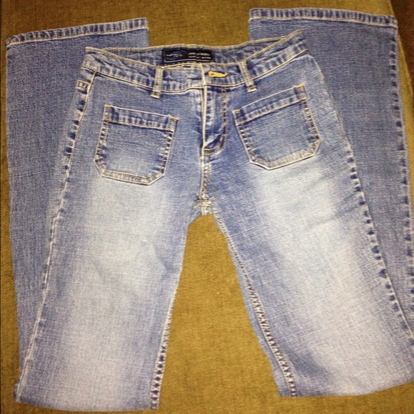 Cute Bootcut Jeans - Picture 3 of 3