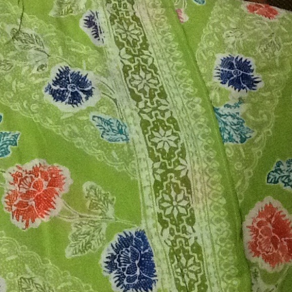 Scarf - Picture 2 of 2