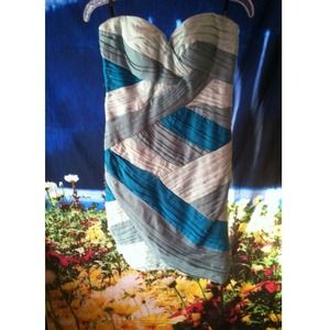 XXS strapless mini dress, only worn once!