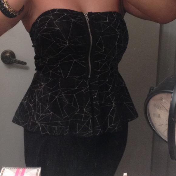 Super cute tube top!