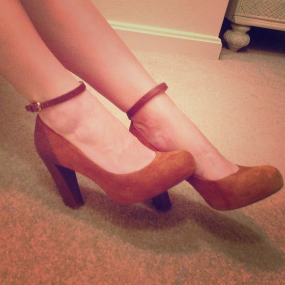 🚫Bundled🚫 Suede Ankle Strap Pumps