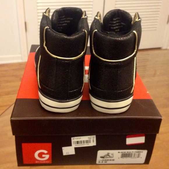 G by GUESS Fashion Sneakers black/gold shimmer NWT - Picture 3 of 4