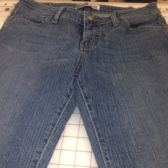 Levi's, size 8 long, mid rise - straight leg.