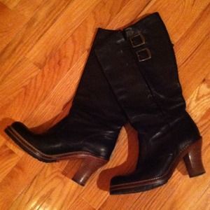 Frye Boots Black leather. Like new ****REDUCED****