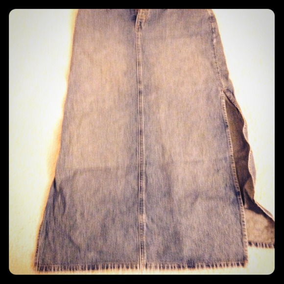 Aeropostale denim skirt