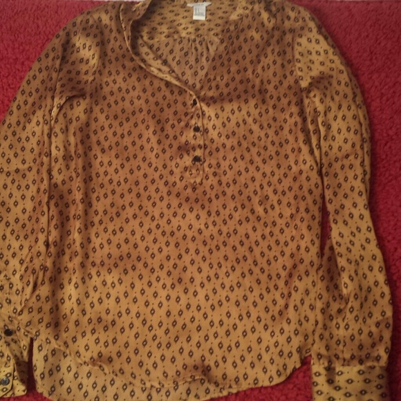 Shirt - Picture 1 of 3