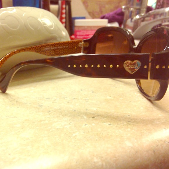 NWOT-AUTHENTIC COACH SUNGLASSES-STILL IN BOX!!!!!