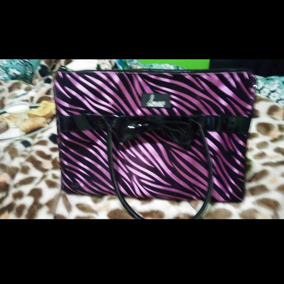 Brand new Snooki purse - Picture 1 of 1