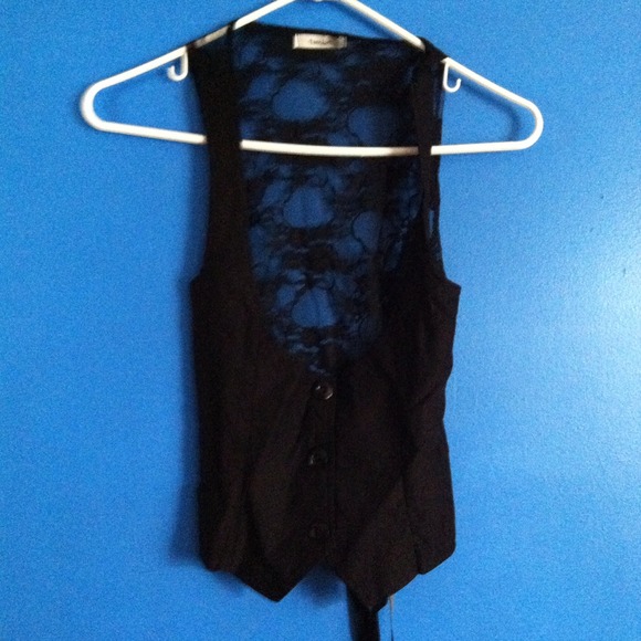 Lace vest