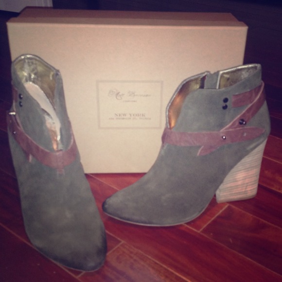 Matt Bernson OLIVE GREEN Suede Leather Ankle Boots
