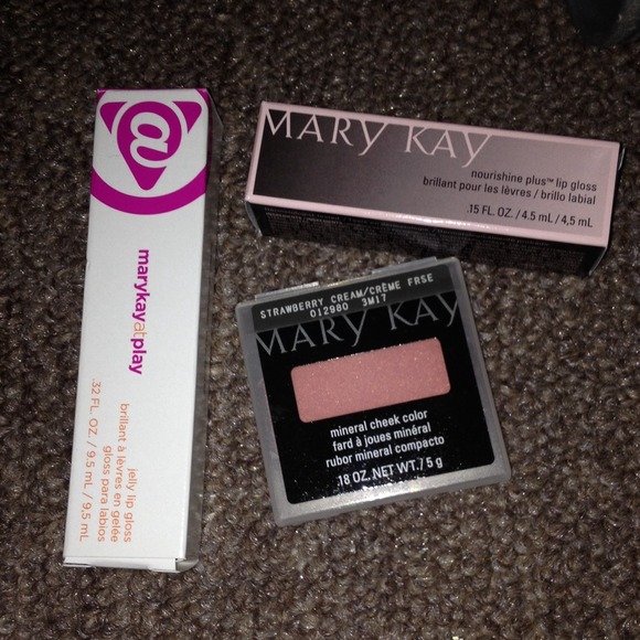 😍Mary Kay Bundle😍 for @lillychilly