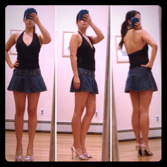 ⬇️final reduction 35⬇️Express black halter top