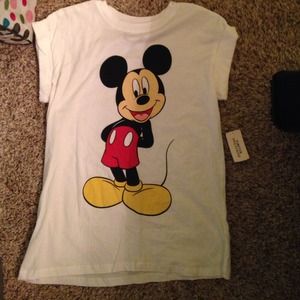 Mickey mouse t-shirt