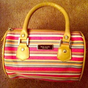 Small Kate spade purse