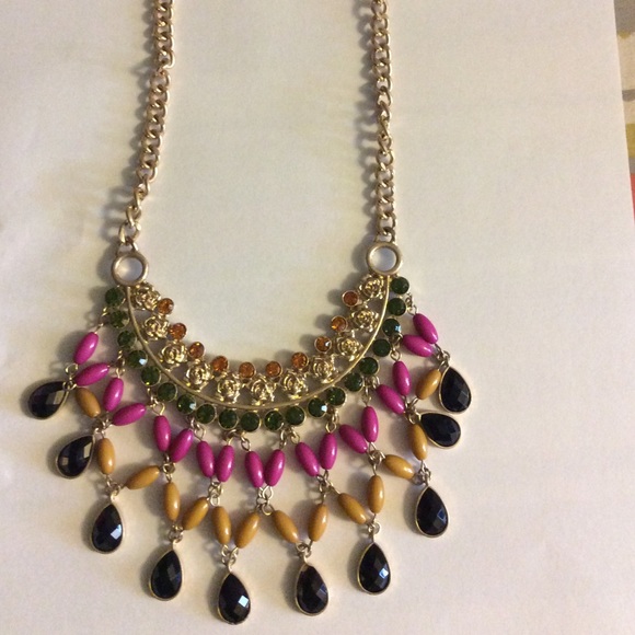 Teardrop Statement Necklace - Picture 2 of 2
