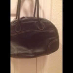 Black prada handbag