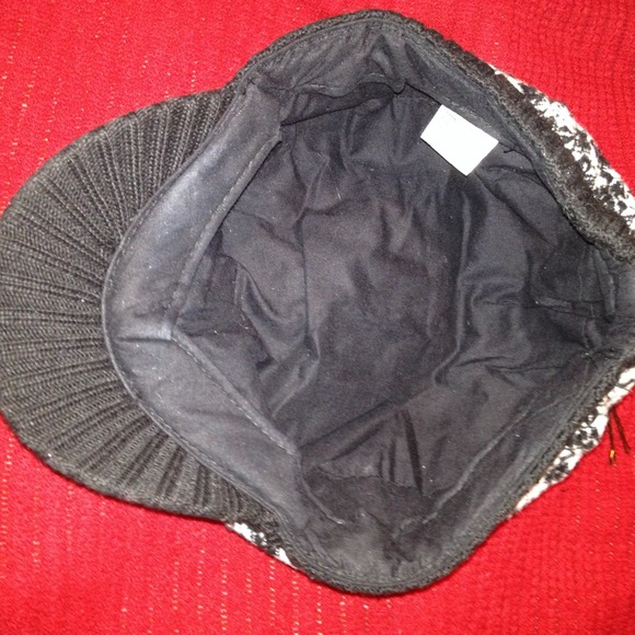 Winter Hat - Picture 3 of 3