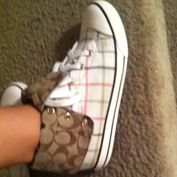Authentic coach Bonney shoes :)