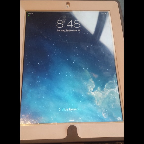 SOLD !!Otter box defender case iPad 3rd generation - Picture 2 of 4