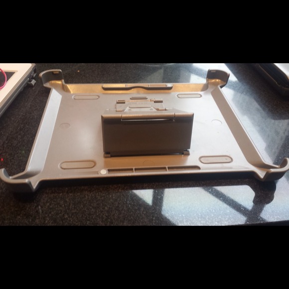 SOLD !!Otter box defender case iPad 3rd generation - Picture 3 of 4