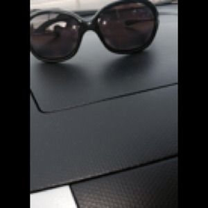 Brand new authentic Oakley's for women. Polarized.