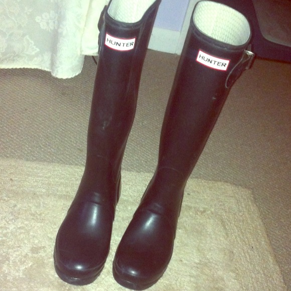 *RESERVED* Black Hunter boots, perfect condition