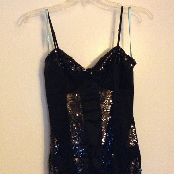 Guess Dresses & Skirts - Marciano sequin corset dress size 6