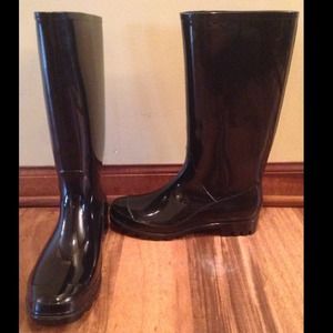 Aldo size 9 rain boots