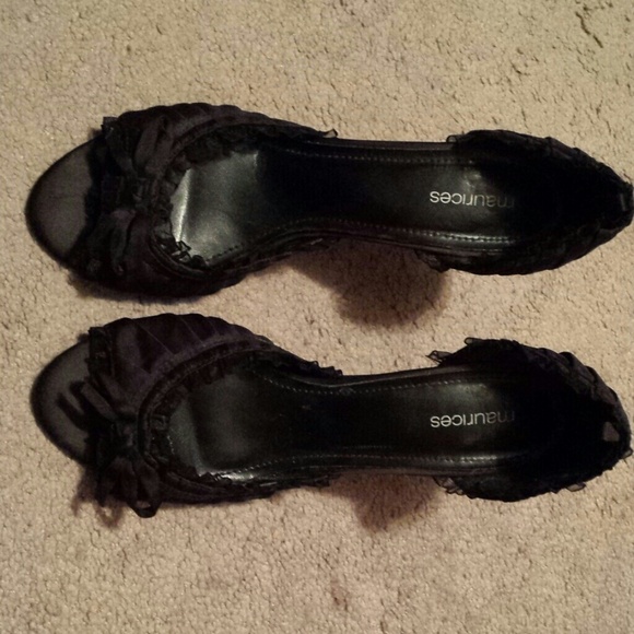 Black peep toe heels - Picture 2 of 3