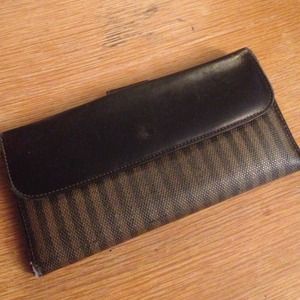❌Traded❌ Authentic Vintage Fendi wallet