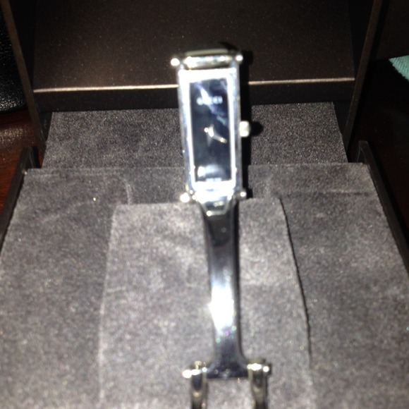Gucci watch