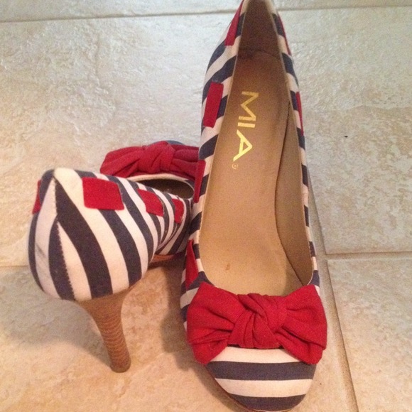 Mia shoes