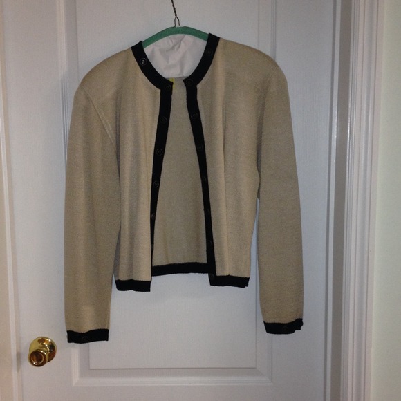 Black and Tan cardigan.