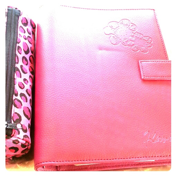 Organizer binder wallet with free pencil case