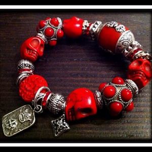 Bracelet. Hand designed beaded jewelry by LCC&D