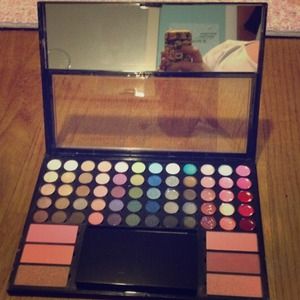Sephora make-up palette