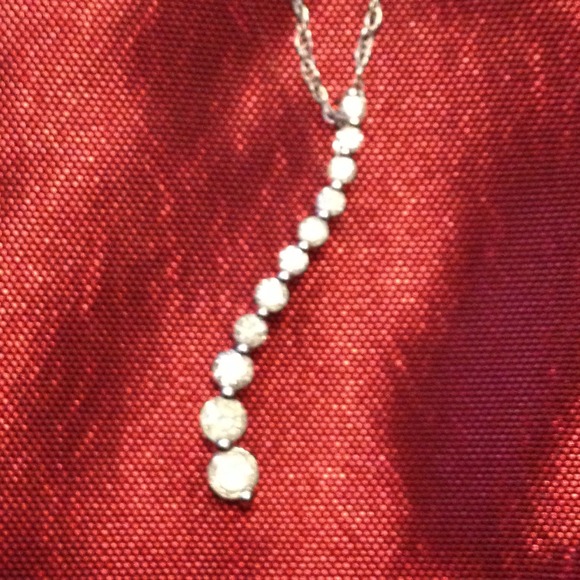 Necklace - Picture 4 of 4