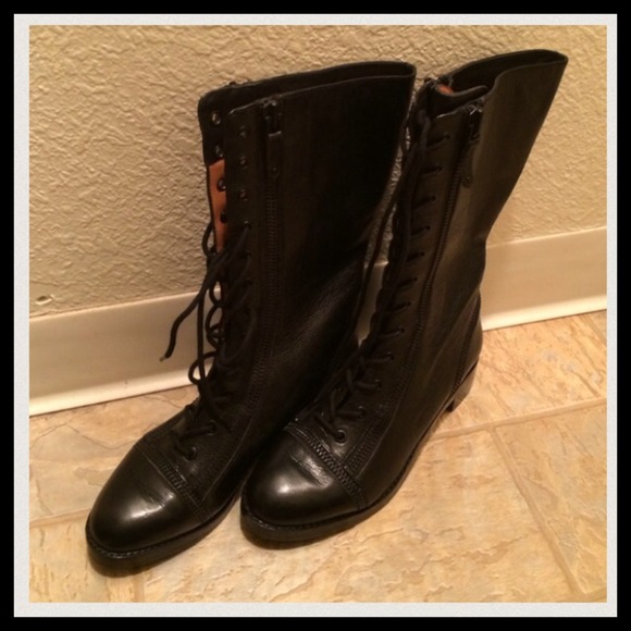 Via Spiga 'Gwendolyn' Boot - Picture 1 of 4